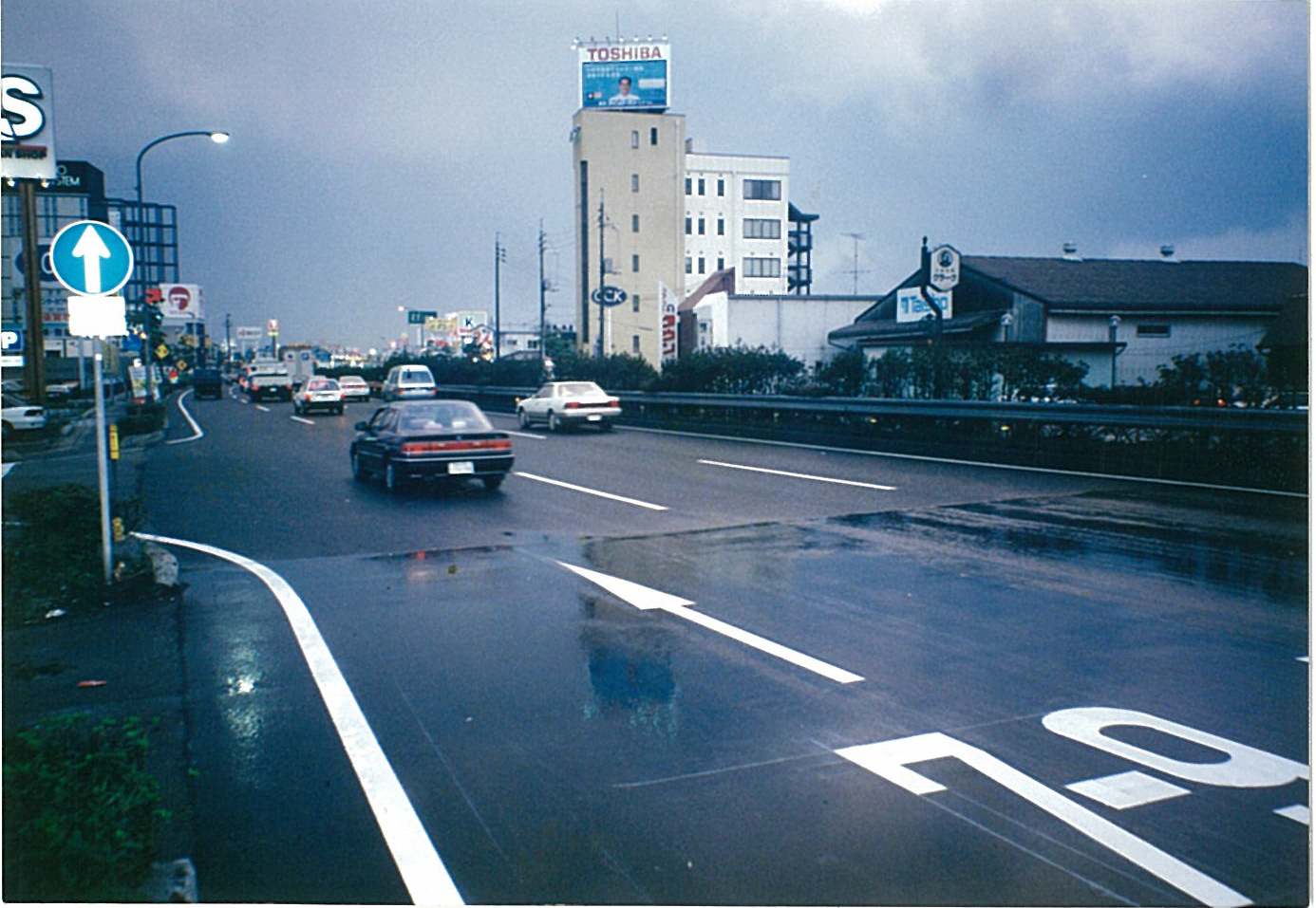 雨天時や夜間の視認性向上